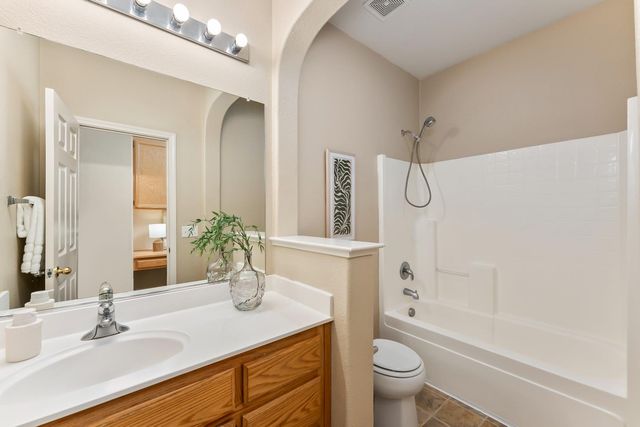 5013 Millner Way, Elk Grove, CA 95757