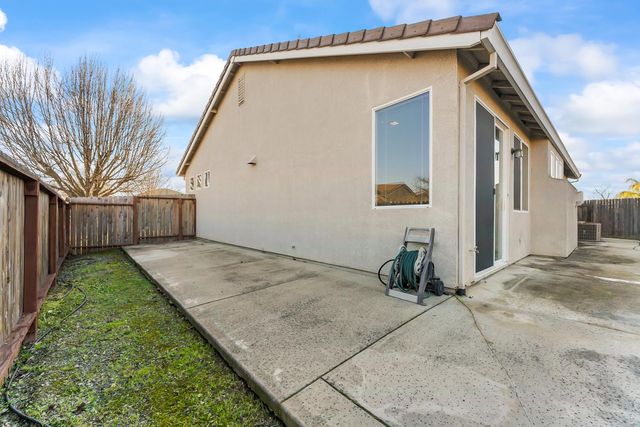 5013 Millner Way, Elk Grove, CA 95757