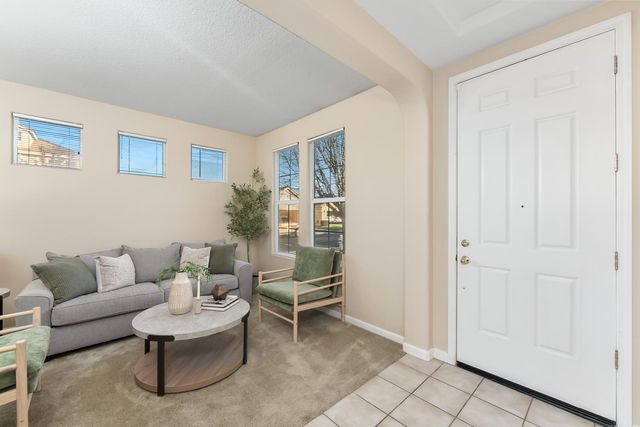 5013 Millner Way, Elk Grove, CA 95757