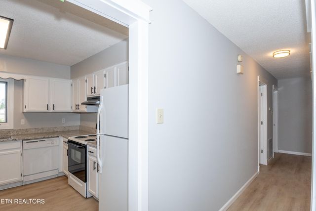 1421 Cedar Park Drive, Maryville, TN 37803