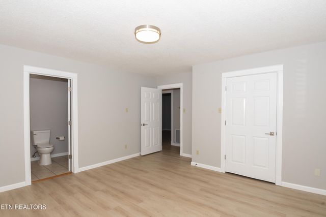 1421 Cedar Park Drive, Maryville, TN 37803