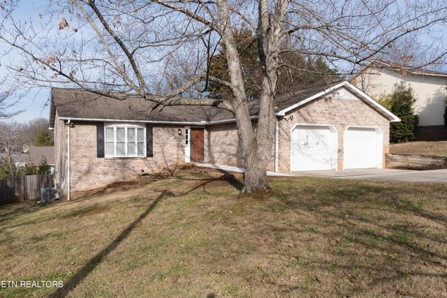 1421 Cedar Park Drive, Maryville, TN 37803