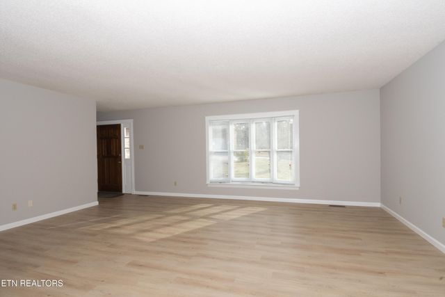 1421 Cedar Park Drive, Maryville, TN 37803