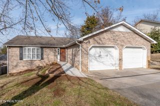 1421 Cedar Park Drive, Maryville, TN 37803