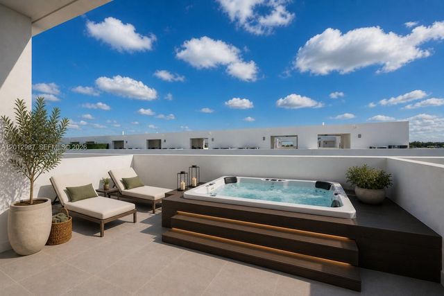 9165 NW 33rd St, Doral, FL 33172