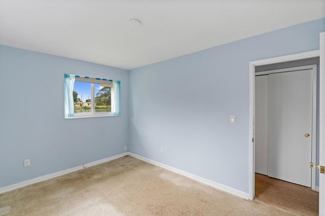 2780 NW 26TH Avenue, Oakland Park, FL 33311