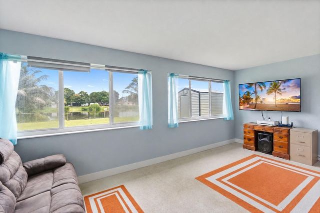 2780 NW 26TH Avenue, Oakland Park, FL 33311