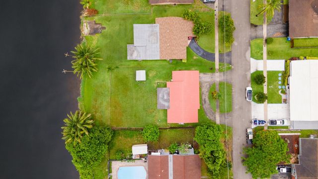 2780 NW 26TH Avenue, Oakland Park, FL 33311