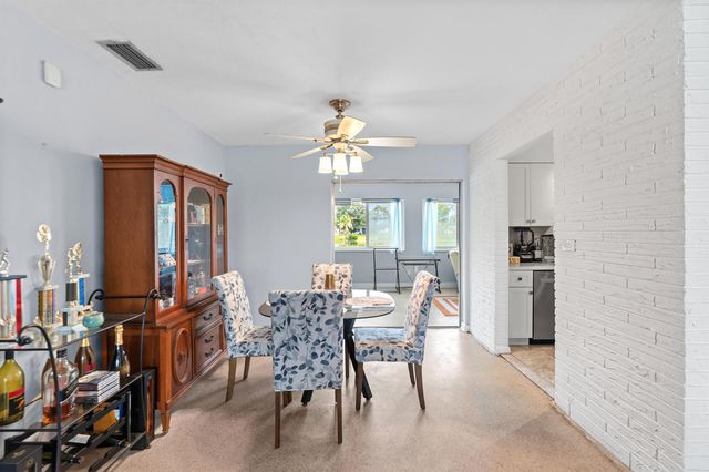 2780 NW 26TH Avenue, Oakland Park, FL 33311