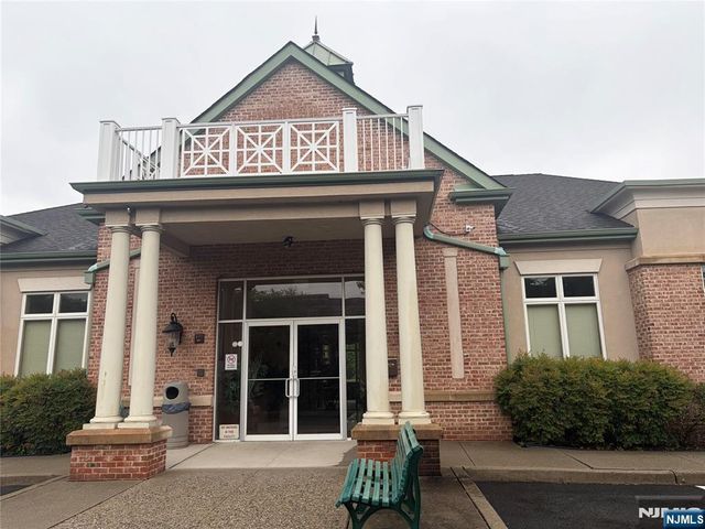 1110 Windsor Park Court, Englewood, NJ 07631