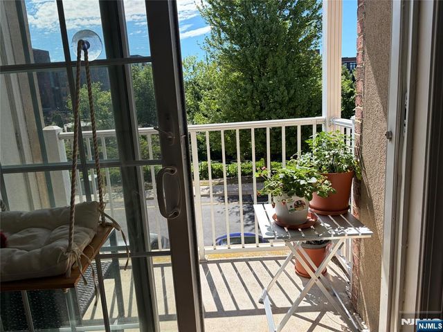 1110 Windsor Park Court, Englewood, NJ 07631