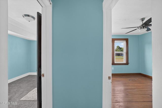 760 N Cousino Road, Oregon, OH 43616