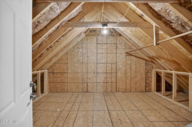 760 N Cousino Road, Oregon, OH 43616