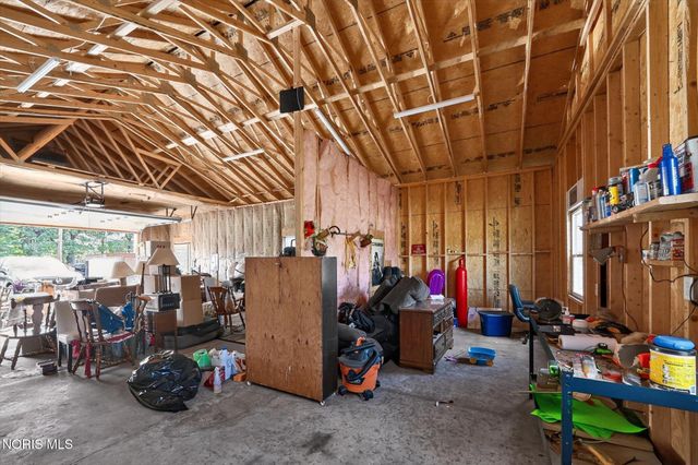 760 N Cousino Road, Oregon, OH 43616