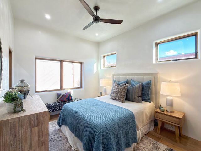 529 Alarid Street, Santa Fe, NM 87501