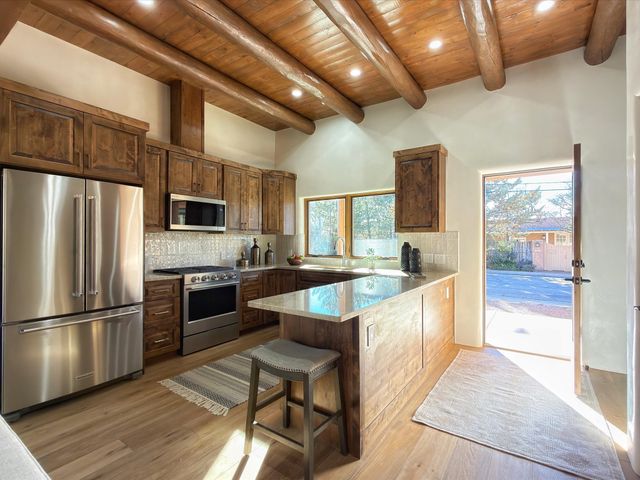 529 Alarid Street, Santa Fe, NM 87501