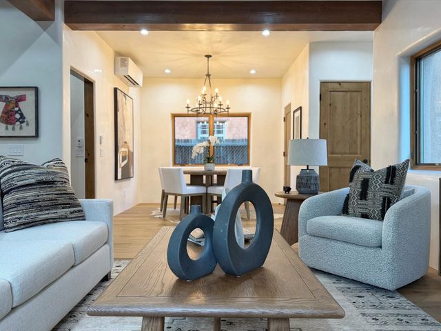 529 Alarid Street, Santa Fe, NM 87501