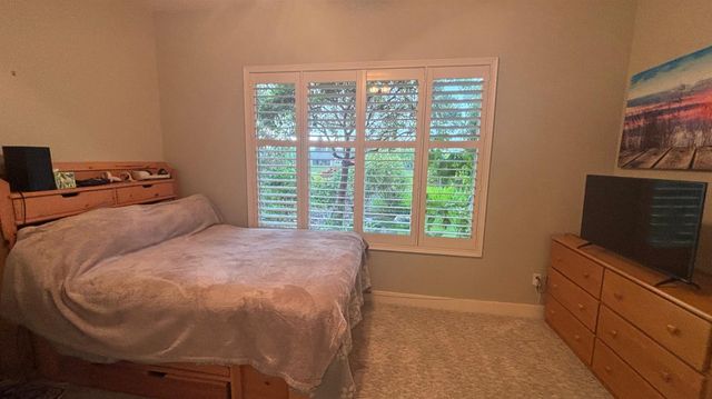 1062 Longhorn Ln, Lincoln, CA 95648
