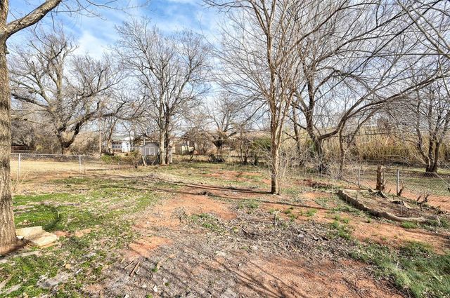 10504 Sunnymeade Place, Oklahoma City, OK 73120