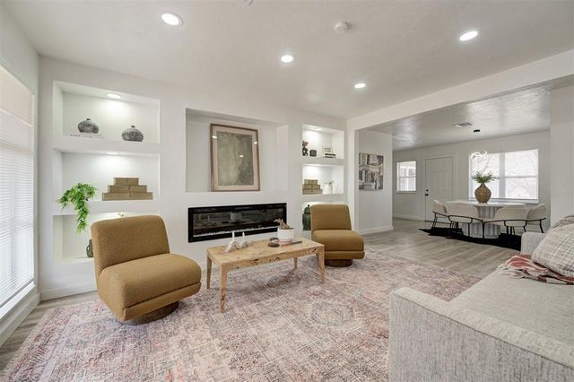 10504 Sunnymeade Place, Oklahoma City, OK 73120