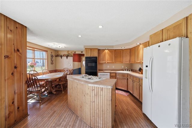 53 Fay Street, Orchard Park, NY 14127