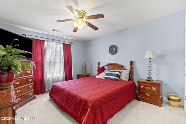 8576 Saddle Creek Drive, Olive Branch, MS 38654