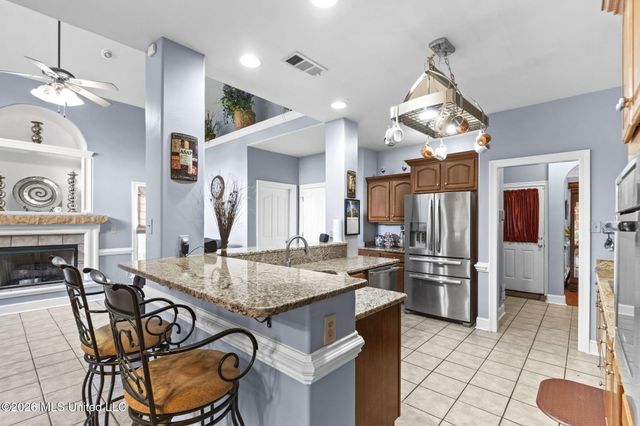 8576 Saddle Creek Drive, Olive Branch, MS 38654