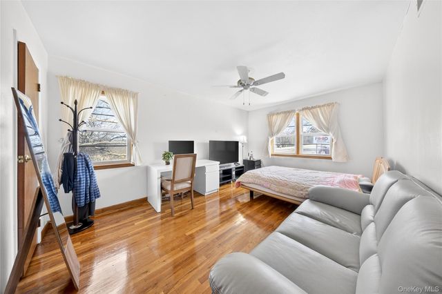 62-01 Douglaston Parkway, Douglaston, NY 11362