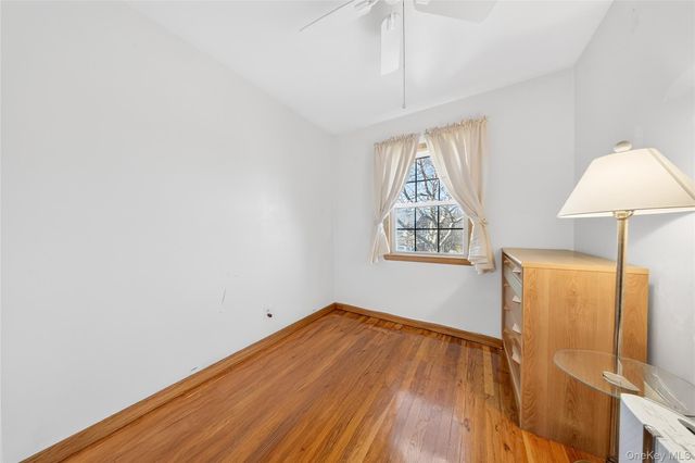 62-01 Douglaston Parkway, Douglaston, NY 11362