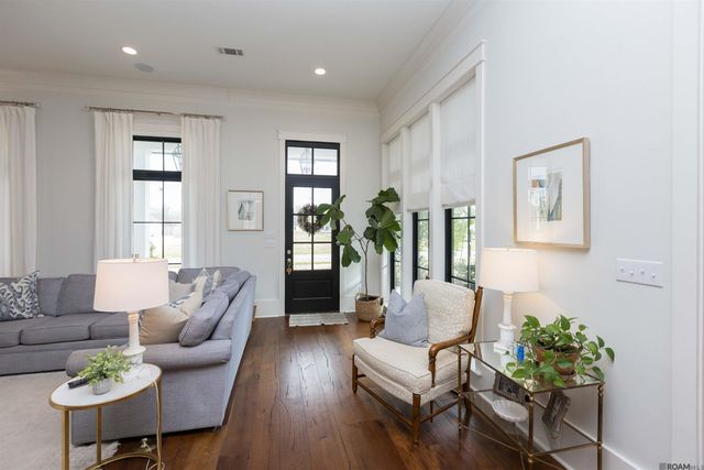 36293 Talonstone Dr, Geismar, LA 70734