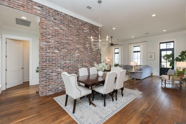 36293 Talonstone Dr, Geismar, LA 70734