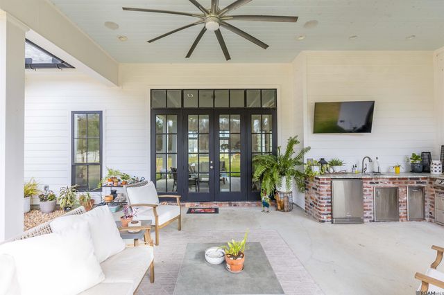 36293 Talonstone Dr, Geismar, LA 70734