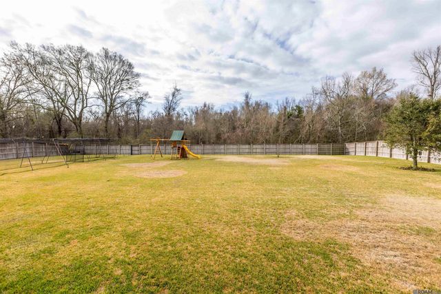 36293 Talonstone Dr, Geismar, LA 70734