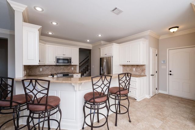 25 Kanis Creek Place, Little Rock, AR 72223