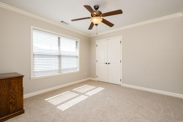 25 Kanis Creek Place, Little Rock, AR 72223