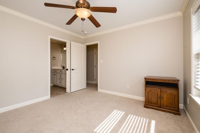 25 Kanis Creek Place, Little Rock, AR 72223