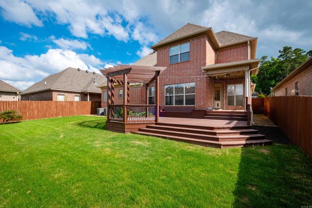 25 Kanis Creek Place, Little Rock, AR 72223