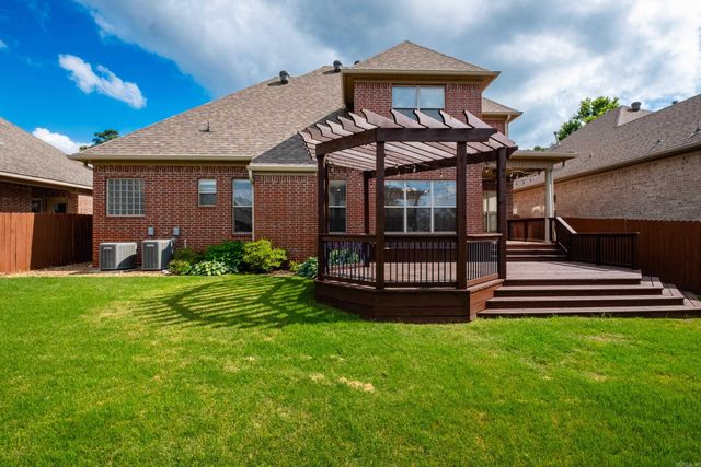25 Kanis Creek Place, Little Rock, AR 72223