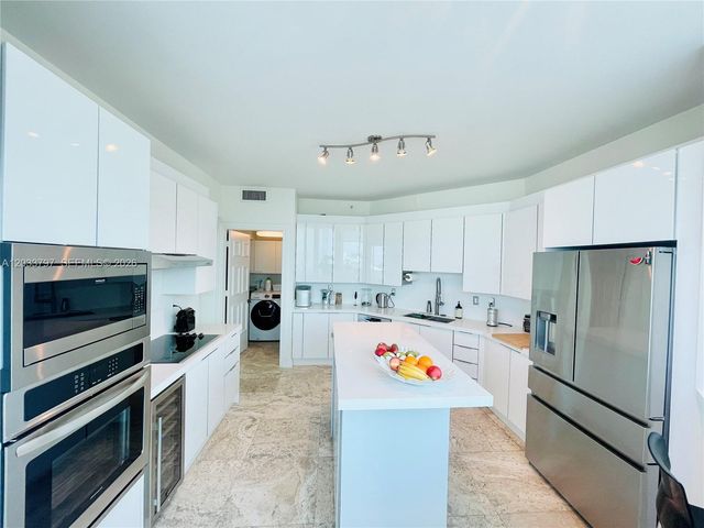 300 S Pointe Drive 705, Miami Beach, FL 33139