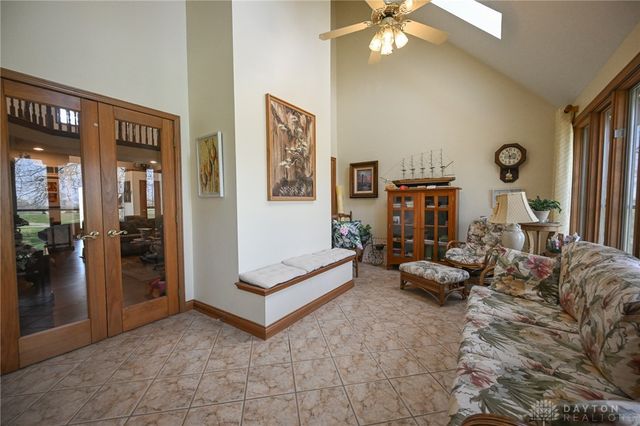 2633 Sugar Tree Trail, New Carlisle, OH 45344