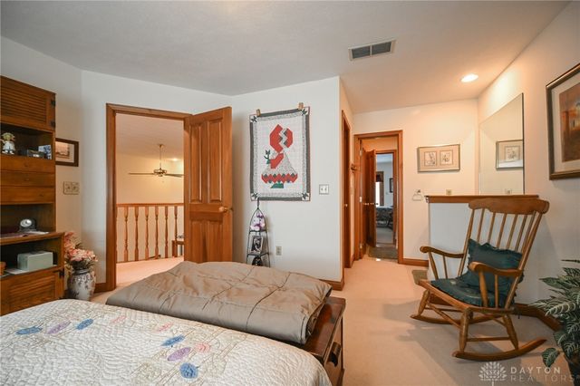 2633 Sugar Tree Trail, New Carlisle, OH 45344