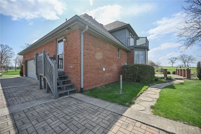 2633 Sugar Tree Trail, New Carlisle, OH 45344