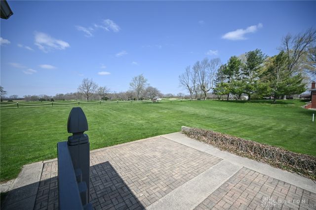 2633 Sugar Tree Trail, New Carlisle, OH 45344