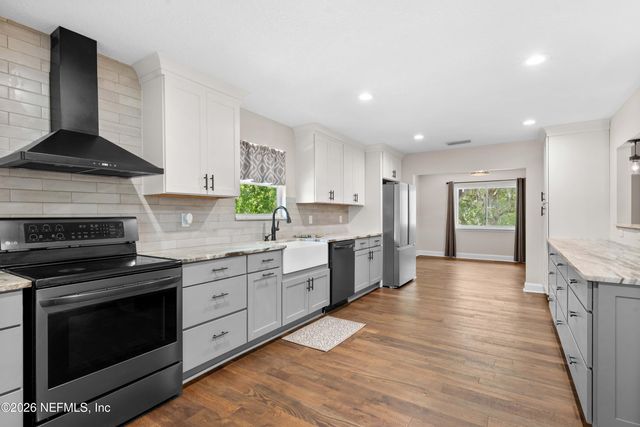 4072 SCENIC Drive, Middleburg, FL 32068