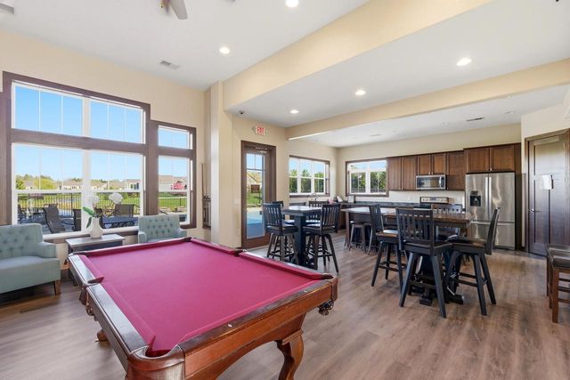 N62W13709 Sunburst DRIVE, Menomonee Falls, WI 53051