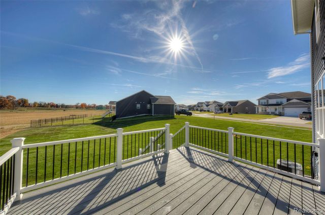 MOH 123 GAMBREL LN, Marion Township, MI 48843