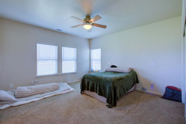 9681 Wamble Rd, Oakdale, CA 95361