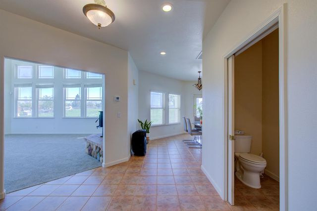 9681 Wamble Rd, Oakdale, CA 95361