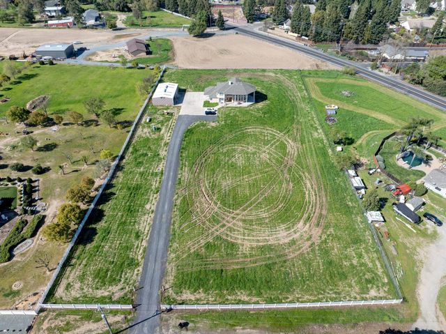 9681 Wamble Rd, Oakdale, CA 95361