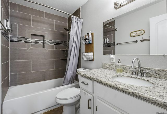 2261 Carolyn Ave, Denham Springs, LA 70726